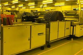 Automatic unwinding machine